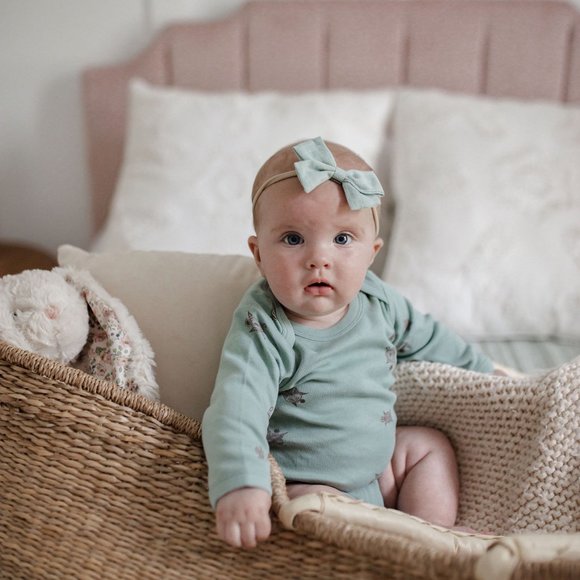 BÈBÈNCA ORGANICS - Hawksbill Organic Onesie - Turtle Print - Picture 2 of 3